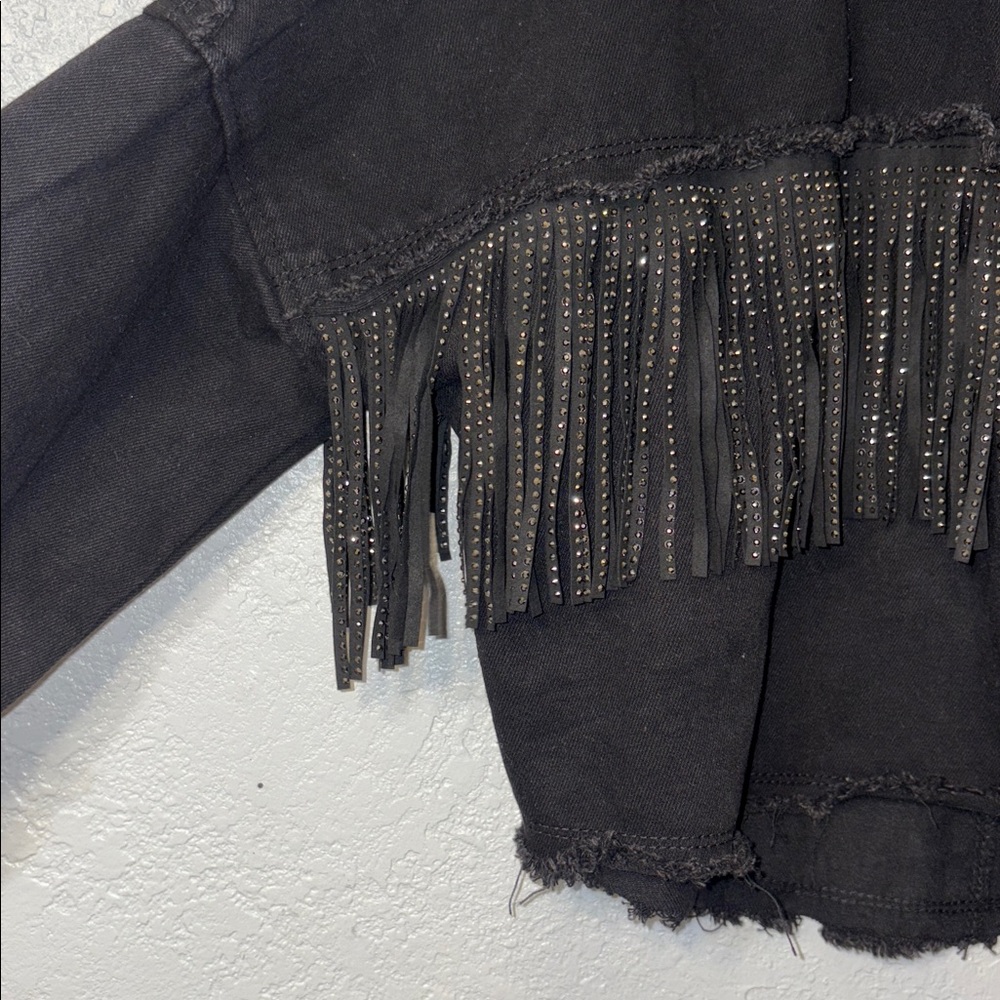 Black fringe crop jacket - Picture 3 of 8